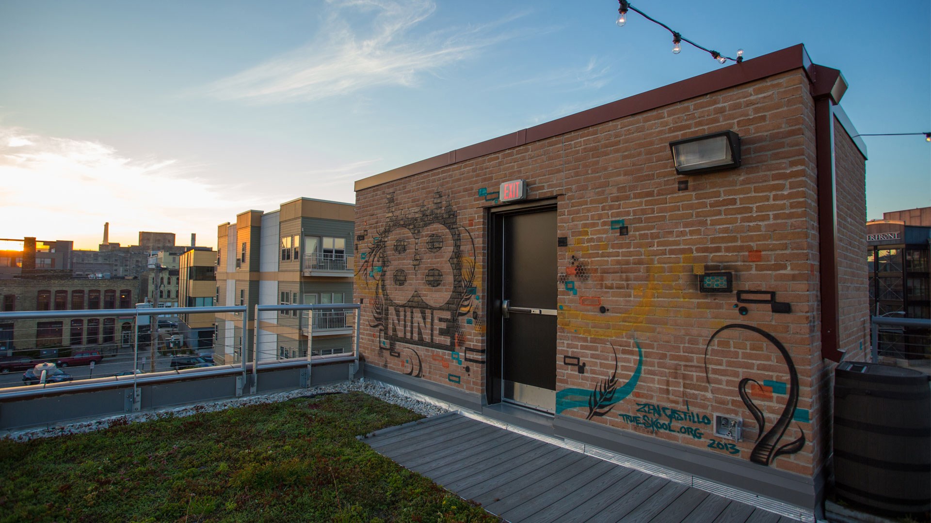 VM-88Nine-Exterior-Roof-Dusk